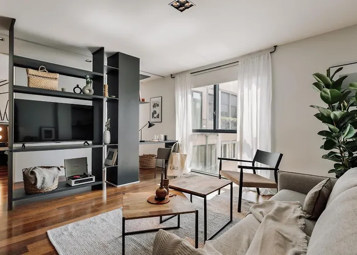 Lewitt - 1 Bedroom In Eixample Dreta דירה *